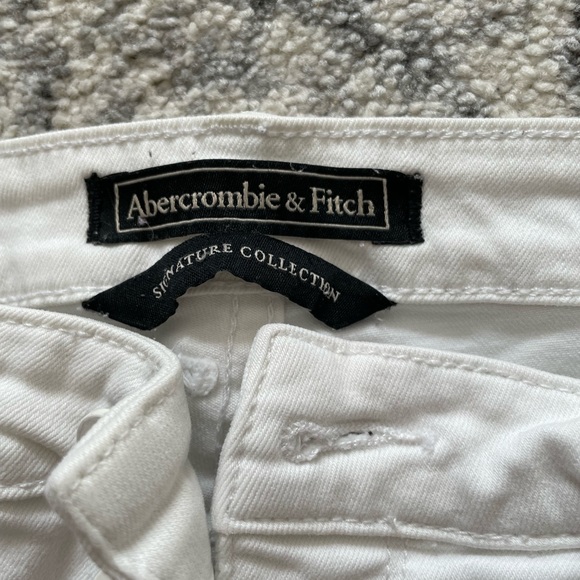 Abercrombie & Fitch - Women’s Mid Rise White Super Skinny Ankle Jeans - 26 - Picture 5 of 7